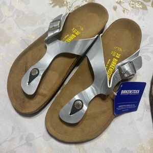 NEW BIRKENSTOCK Giezh women’s size 9